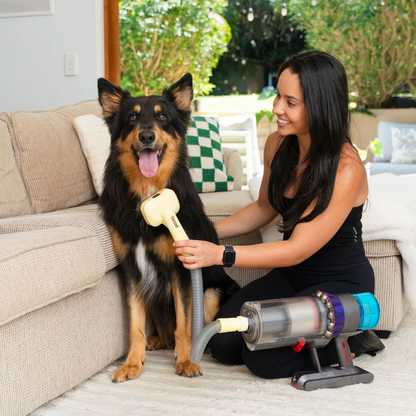 Shedly™ - 3-In-1 Vacuum Pet Brush